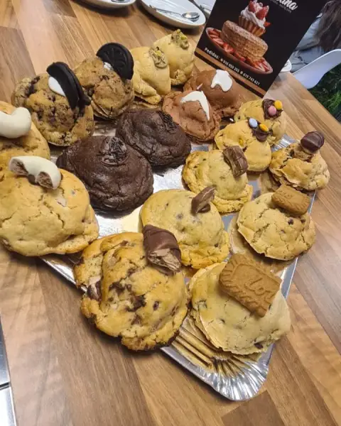 Meriendas dulces en Pastelería La Artesana, Parla