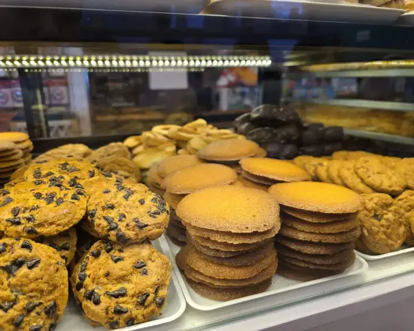 Obrador propio de Pastelería La Artesana en Parla