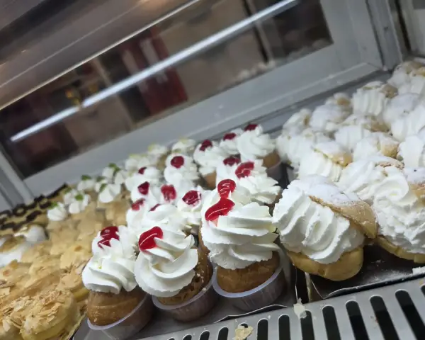 Panadería y pastelería artesana en La Artesana, Parla