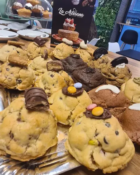 Pasteles y tartas para eventos en La Artesana, Parla