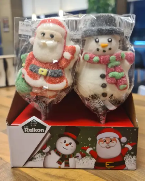Regalos dulces y packs sorpresa en La Artesana, Parla