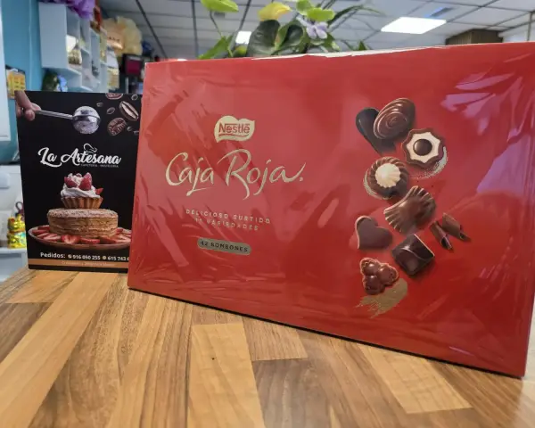 Regalos dulces y packs sorpresa en La Artesana, Parla