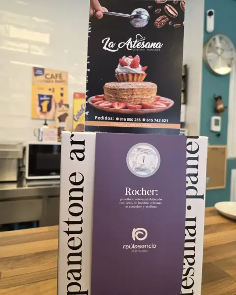 Tartas personalizadas y de cumpleaños en La Artesana, Parla